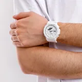 Reloj Casio G-Shock GA2100-7A7DR, color blanco, con caja de resina de 48mm y esfera analógica-digital. Resistente al agua hasta 200 metros.