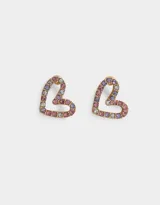 Par de aros pasantes dorados con forma de corazón delineado con strass.