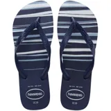 Ojotas Havaianas Top Basic con plantilla a rayas en tonos azul y blanco, y tiras azul marino con logo de la marca.