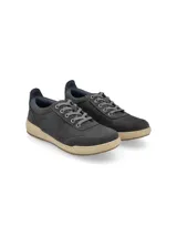 Championes urbanos Hush Puppies modelo Draper, color azul marino, confeccionados en cuero, con cordones grises, plantilla Smart Foam® y suela de goma color beige.