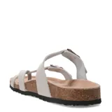 Sandalias Birkenstock de cuero sintético color blanco, con hebillas ajustables y plantilla anatómica.