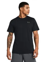 Remera deportiva negra Under Armour Vanish Elite Vent de manga corta con logo en el pecho.