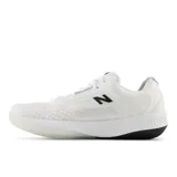 Championes de tenis New Balance 696 V6 para dama, color blanco con logo negro.