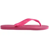 Ojotas Havaianas Top color blanco, con suela texturizada y tiras con diseño en relieve y logo de la marca.