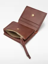 Billetera desplegable de cuero craquelado color marrón, con curtición vegetal. Cierre con broche, compartimento para billetes, monedero con cremallera y tarjetero.