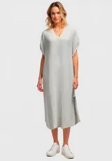 Túnica larga de algodón calado con cuello en V.