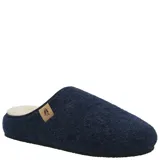Pantufla de fieltro color marrón, con plantilla de corderito para mayor comodidad.