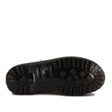 Bota acordonada blanca con plataforma negra y costuras amarillas.