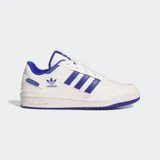 Championes de cuero blanco con detalles en azul, ajuste clásico y suela de caucho.