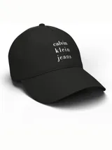 Gorra de béisbol negra de algodón con logo de Calvin Klein Jeans bordado en blanco en el frente.