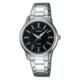 Reloj analógico Casio con correa de acero inoxidable plateada, esfera negra de 30mm y cristal mineral. Resistente al agua hasta 50 metros.