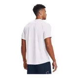 Remera deportiva Under Armour Tech 2.0 de hombre, color gris jaspeado con logo negro en el pecho.