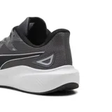 Championes Puma Skyrocket Lite negros con detalles en blanco, ideales para running.