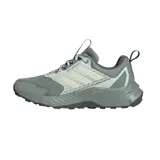 Championes de trail running Adidas Terrex Tracefinder, color verde grisáceo con detalles en blanco.