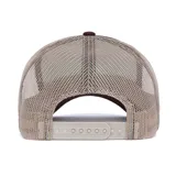 Gorro de hombre Caterpillar, con frente azul petróleo con logo CAT bordado en amarillo, visera curva y paneles traseros de malla color beige.