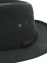 Sombrero RKF Sheffield de canvas engrasado color negro, resistente al agua, con forro interior de algodón orgánico y cinta trenzada alrededor de la copa.
