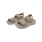 Sandalias de mujer color beige con plataforma baja y tiras anchas de tejido elástico.