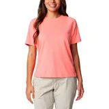 Remera deportiva Columbia Summit Valley color salmón, de manga corta y cuello redondo. Confeccionada con tejido transpirable Omni-Wick™ y protección solar Omni-Shade™ Broad Spectrum Air Flow UPF 50.