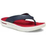 Ojotas Crocs InMotion Flip negras con plantilla de espuma LiteRide™ y tecnología Free Feel Technology™.