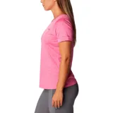 Remera deportiva Columbia color gris con estampado de líneas horizontales y logo de la marca en el pecho.