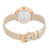 Reloj Certa con caja redonda de 30 mm en tono oro rosa y bisel con 30 cristales. Esfera guilloché con el logotipo del cisne de Swarovski e índices de cristal. Correa de piel italiana color beige.