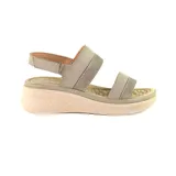 Sandalias de plataforma Korium Confort Jenna, color gris, con dos tiras horizontales y ajuste con hebilla en el tobillo.