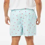 Short de baño celeste con rayas verticales blancas y estampado de pulpos rojos.