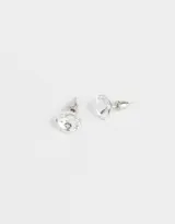 Aros pasantes plateados con cubic zirconia, con cierre de tope a presión.