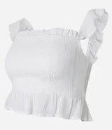Blusa blanca con escote cuadrado, confeccionada en viscosa con hilo metalizado y lastex. Presenta volados en los breteles y en el bajo.