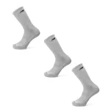 Pack de tres pares de medias deportivas New Balance, color gris melange, corte crew (a media caña), con logo NB bordado en negro en la parte superior.