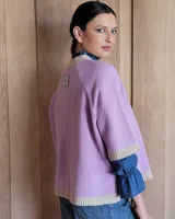 Sweater rojo de lana lambswool con mangas 3/4.