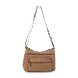 Bandolera de material símil cuero color beige, con forma curva y múltiples bolsillos frontales con cierre. Posee una correa ancha de tela con franjas beige y blanca, ajustable mediante hebilla metálica.