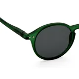 Lentes de sol Izipizi modelo D Sun, color verde con lentes grises. Diseño moderno y original, con patillas flexibles y tacto de goma.