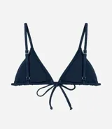 Top de bikini triangular fruncido, en microfibra y con pespuntes contrastantes.