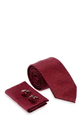 Set de corbata, pañuelo de bolsillo y gemelos color rojo con diseño geométrico.