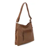 Cartera de cuero color marrón claro, con bolsillo frontal con tapa y cierre. Incluye división interna, bolsillos internos y bolsillo trasero con cierre. Tiene correa larga regulable y asa de mano.