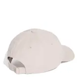 Gorra de béisbol Adidas color beige con logo bordado en el frente.