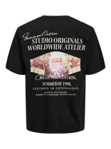 Camiseta negra de algodón con estampado en la espalda con la frase "Summer Edition Studio Originals Worldwide Atelier Collectors Edition Summer of 1990 Designed in Copenhagen".