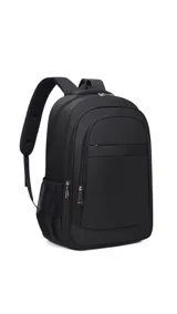 Mochila negra con bolsillo frontal, tres divisiones con cierre y capacidad para notebook. Incluye bolsillos laterales de rejilla para botellas.