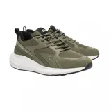 Championes Lacoste L003 Evo color verde oliva con detalles en negro y blanco.