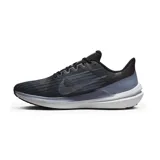 Championes de running Nike Air Winflo 9 de hombre, color negro con logo plateado.