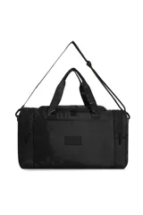 Bolso de mano fucsia con doble asa corta y correa larga regulable.