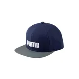 Gorra Puma negra con visera plana y logo de la marca bordado en blanco en el frente.