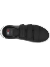Zapatillas Tommy Jeans negras de piel con suela cupsole blanca, cierre de tres tiras de velcro y panel blanco a contraste en el talón.