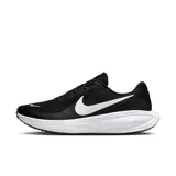 Championes de running Nike Revolution 8, color negro con detalles en blanco.