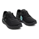 Championes deportivos Joma Atenea Men 2501, color negro. Capellada de piel sintética con perforaciones VTS para ventilación. Plantilla Memory Foam con base de EVA termoconformada y perforaciones VTS. Mediasuela con tecnología Reactive Ball y placa Reactive Step. Suela de caucho Durability antideslizante con tecnología Slip Resistant.