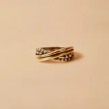 Anillo trenzado en plata 925 y oro 9k.