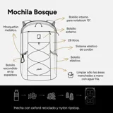 Mochila de hiking de 28 litros color negro y marrón, con dos compartimentos principales de doble cierre y un bolsillo adicional con cierre en el panel frontal que incluye un sistema elástico de cordón. Cuenta con dos bolsillos laterales elásticos y un bolsillo oculto en la parte trasera para un acceso fácil. En el interior, ofrece un compartimento para laptop y un bolsillo de malla para objetos pequeños.