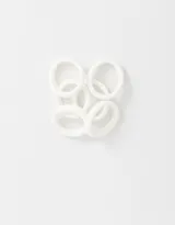 Set de seis gomitas elásticas de toalla lisas en colores negro, gris y blanco.