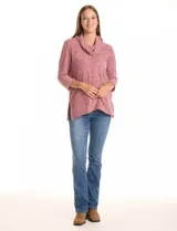 Buzo tejido con textura, color rosado y blanco, de la marca Ruby Rd. Presenta cuello volcado y mangas 3/4.